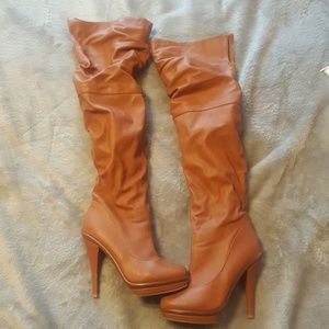 Over or under the knee boots. Very cute and sexy.